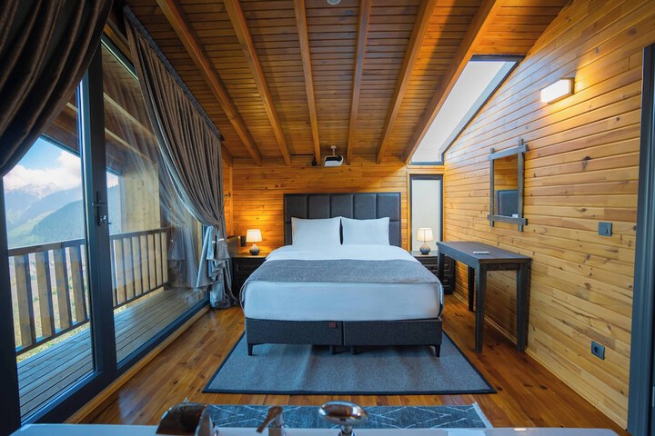 Room 12 of 41