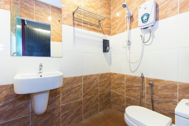 Room 14 of 22