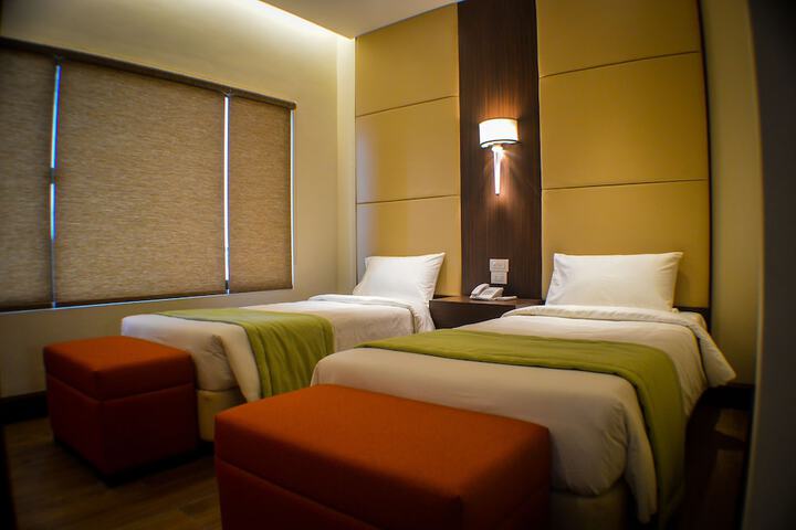 Room 14 of 113