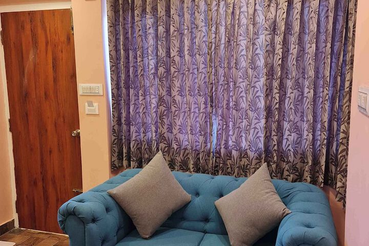Room 3 of 11