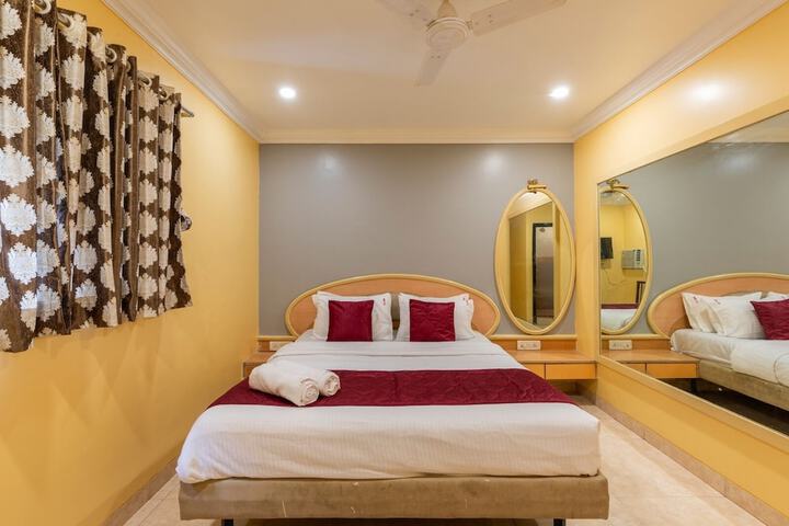 Room 19 of 34