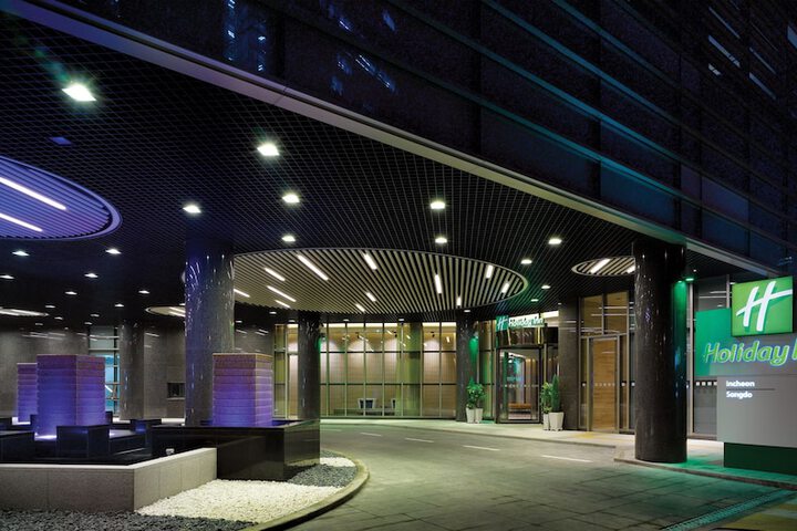 Hotel 71 of 83