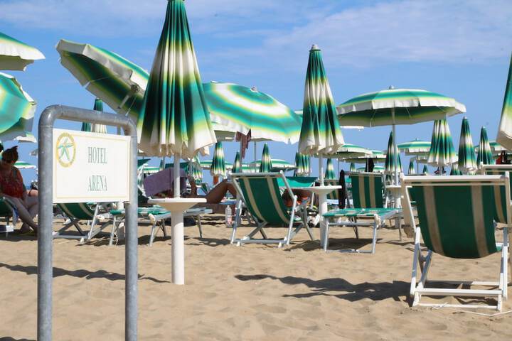 Beach 42 of 51