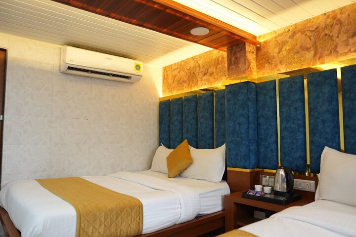 Room 29 of 68