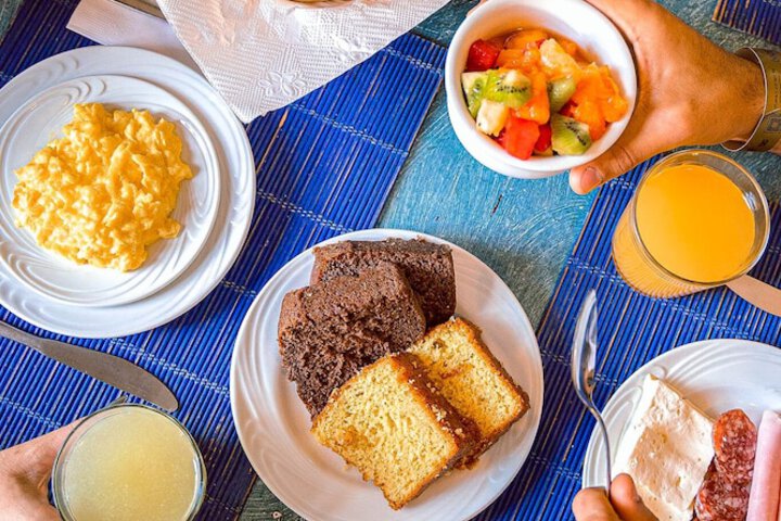 Breakfast/Coffee Service 69 of 99