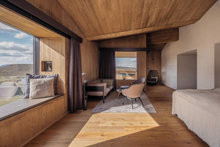 Room 19 of 54