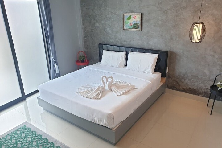 Room 22 of 167