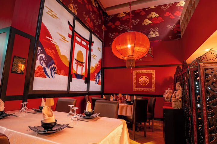 Dining 93 of 145