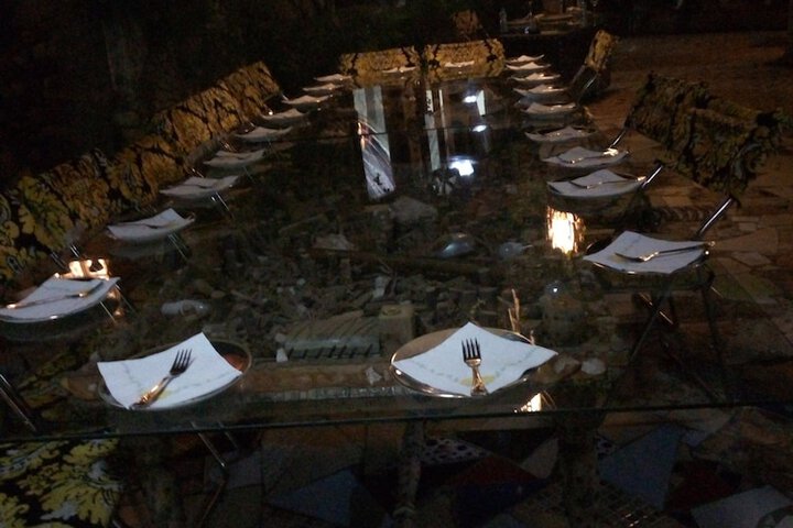 Dining 30 of 57