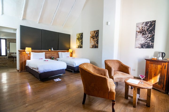 Room 10 of 72