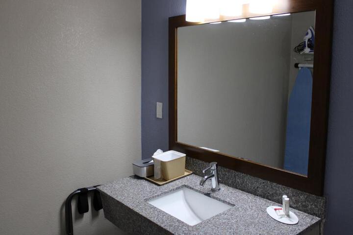 Photo 18