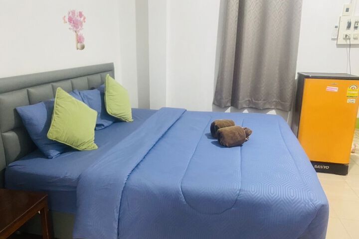 Room 25 of 131