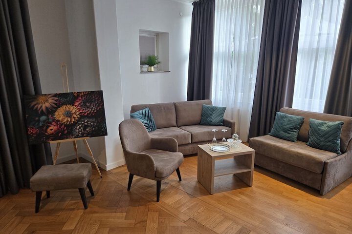 Room 46 of 131