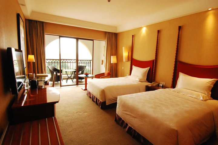Room 4 of 47