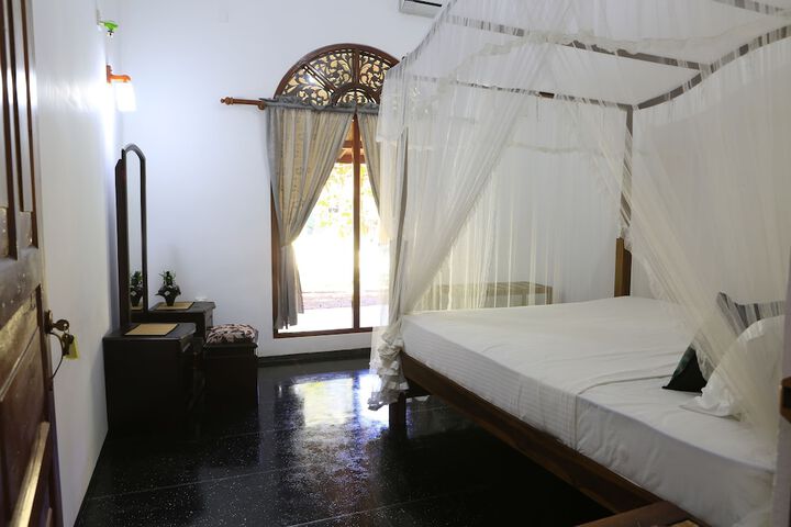 Room 4 of 57