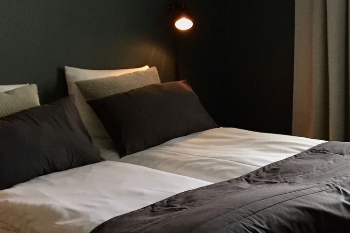 Room 9 of 22