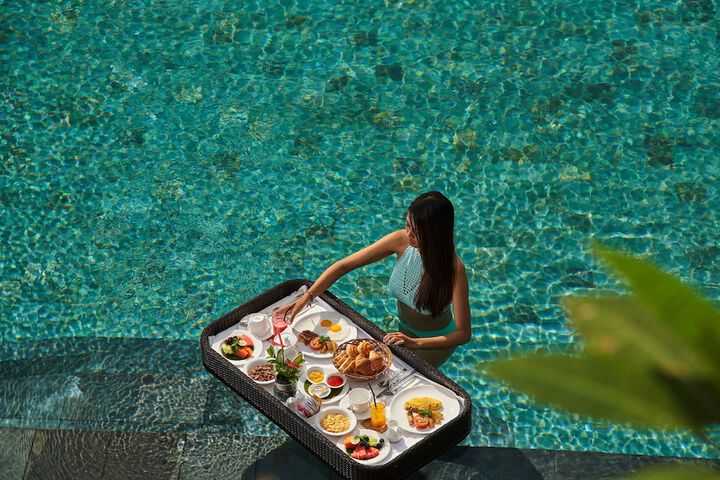 Pool 66 of 135