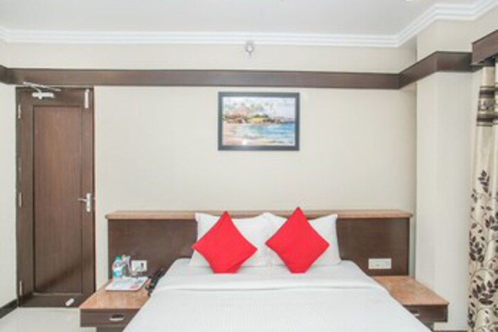 Room 26 of 29