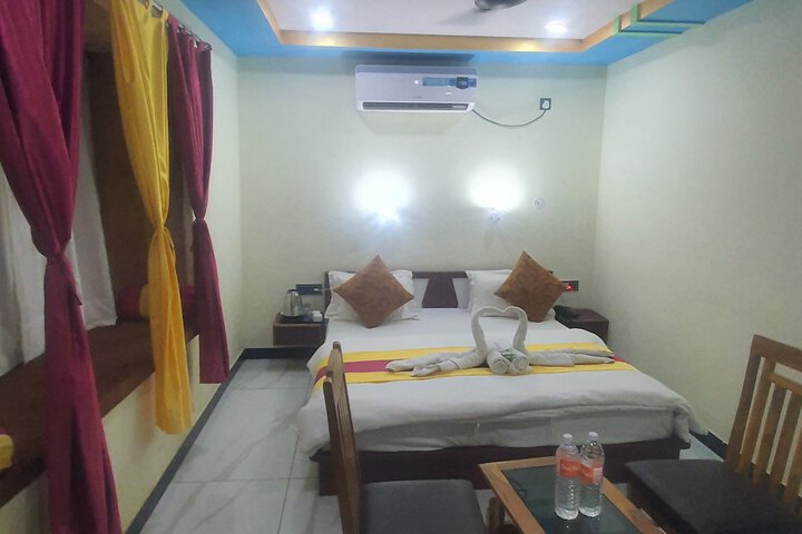 Room 17 of 17