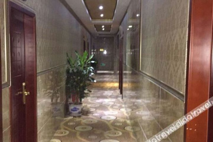 Hotel Interior 3 of 8