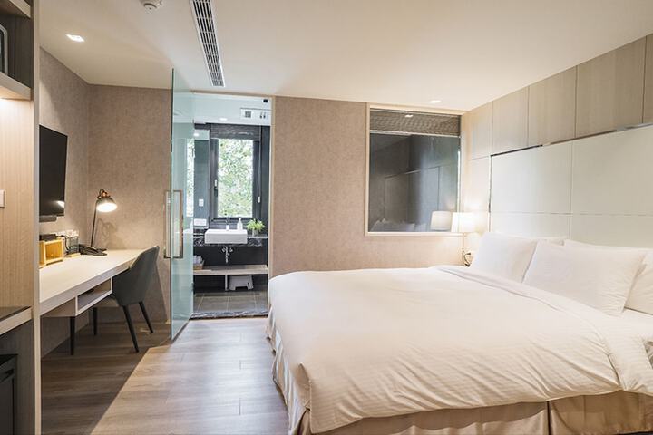 Room 3 of 29