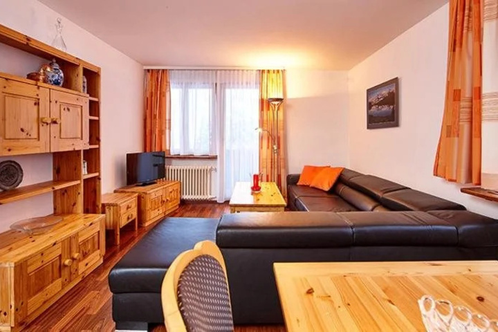 Room 2 of 21