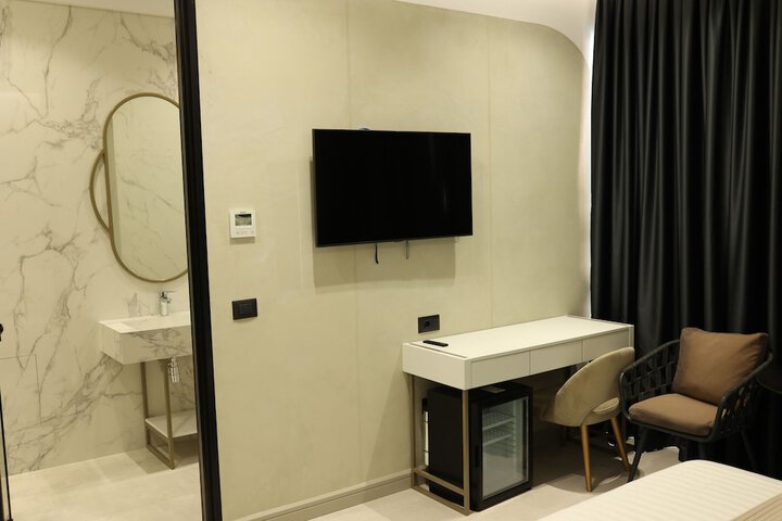 Room 36 of 88