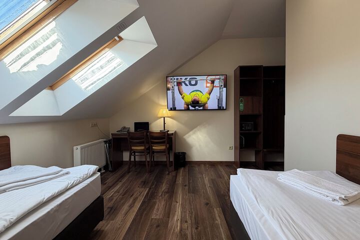 Room 39 of 64