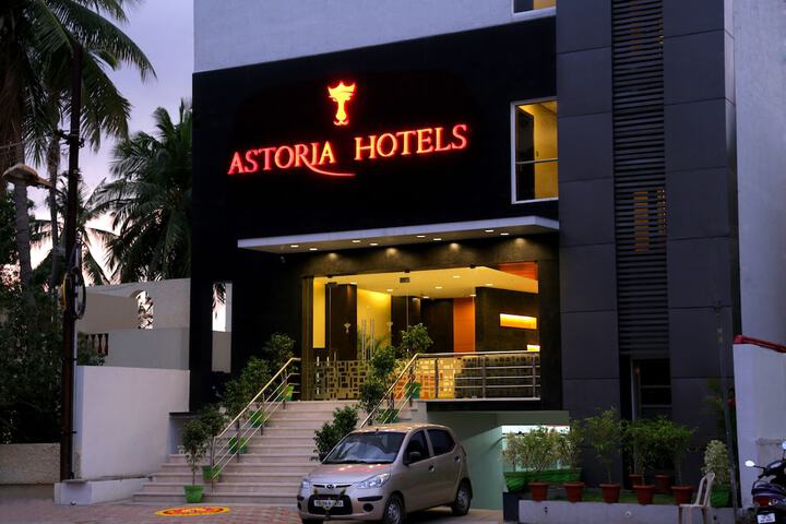 Hotel 27 of 32