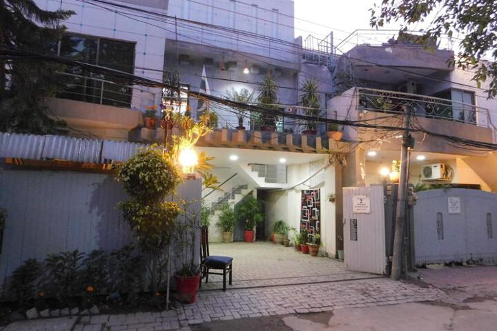 Hotel Sweet Inn
