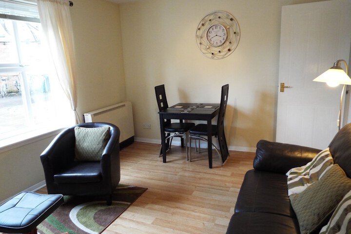 Room 14 of 28