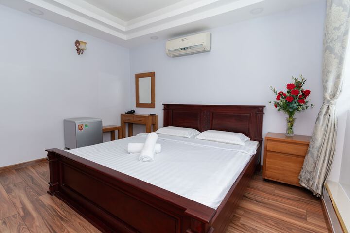 Room 4 of 21