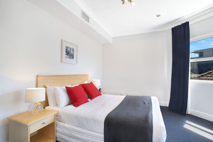 Room 20 of 128