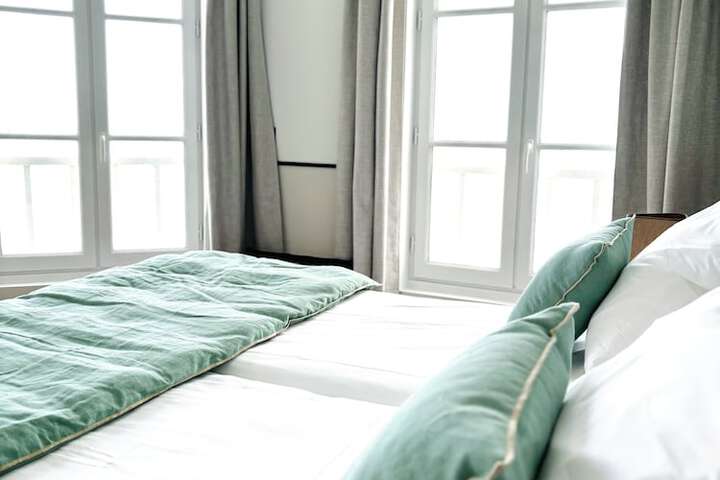 Room 8 of 23