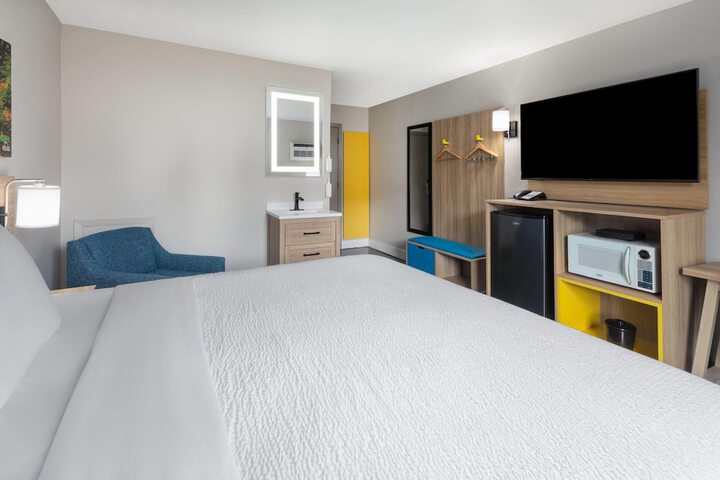 Room 15 of 45