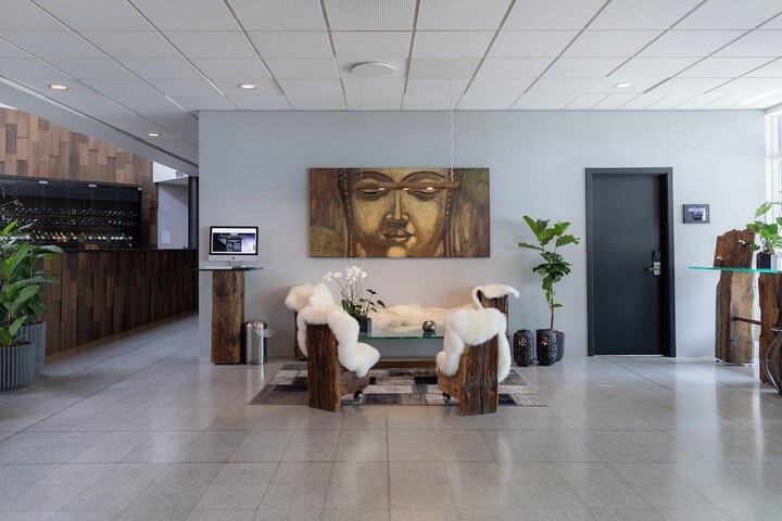 Lobby Entry
