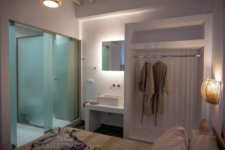 Room 25 of 54