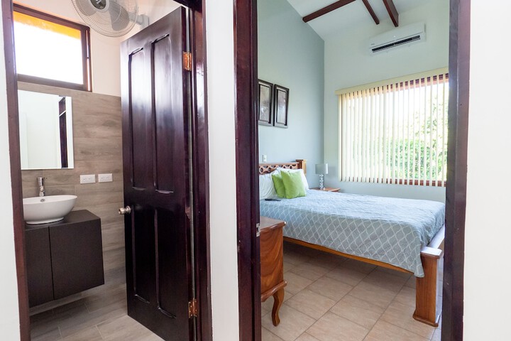 Room 12 of 60