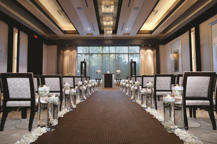 Ballroom/Hall 64 of 70