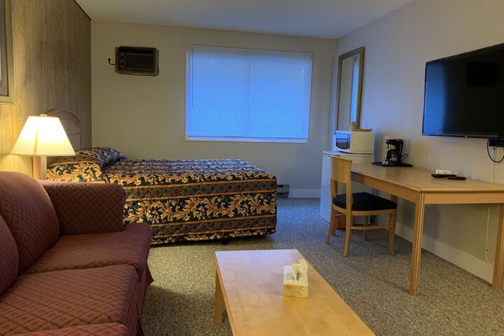 Room 17 of 63