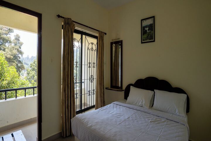 Room 16 of 53