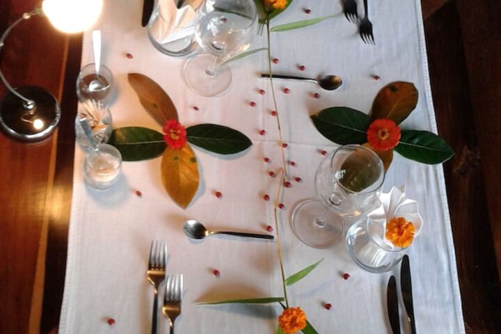 Dining 21 of 42
