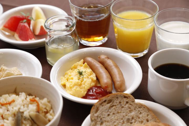 Breakfast/Coffee Service 69 of 90