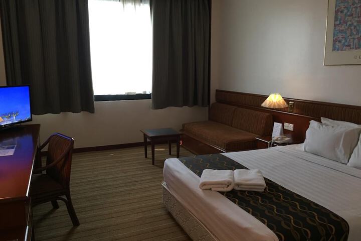 Room 19 of 70