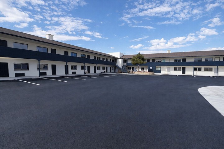 Onyx Hotel in Farmington, NM