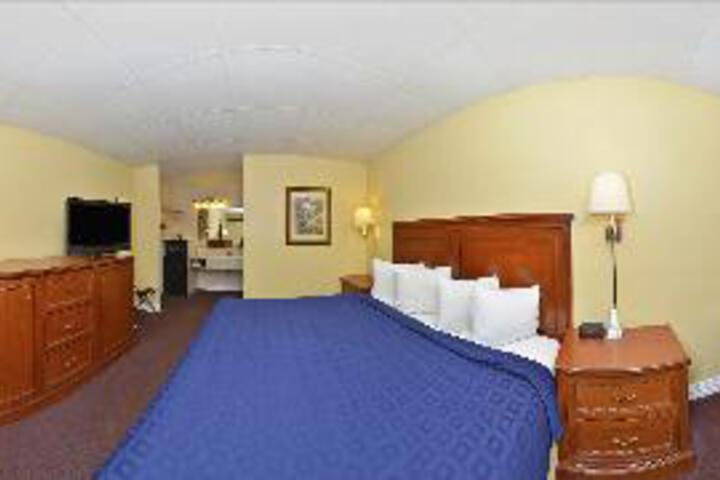 Room 16 of 25