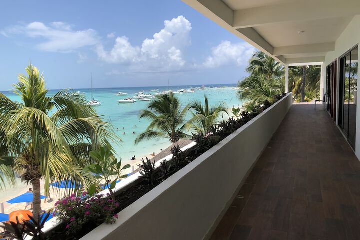 Hotel 67 of 73
