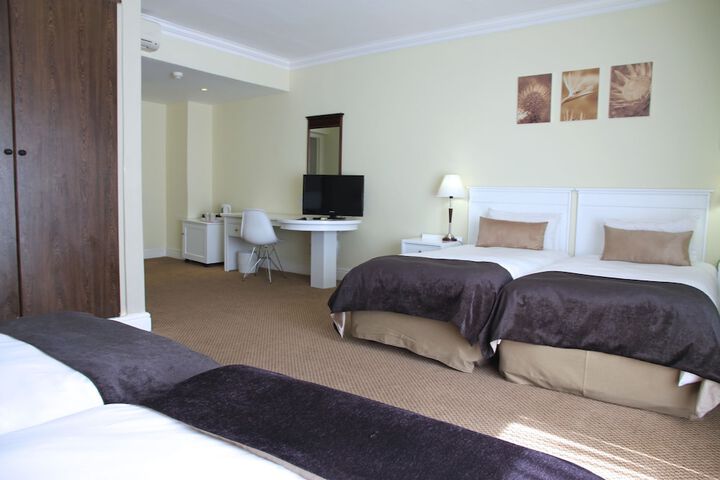 Room 8 of 52