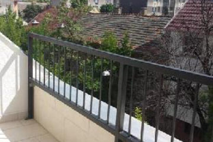 Terrace/Patio 5 of 14