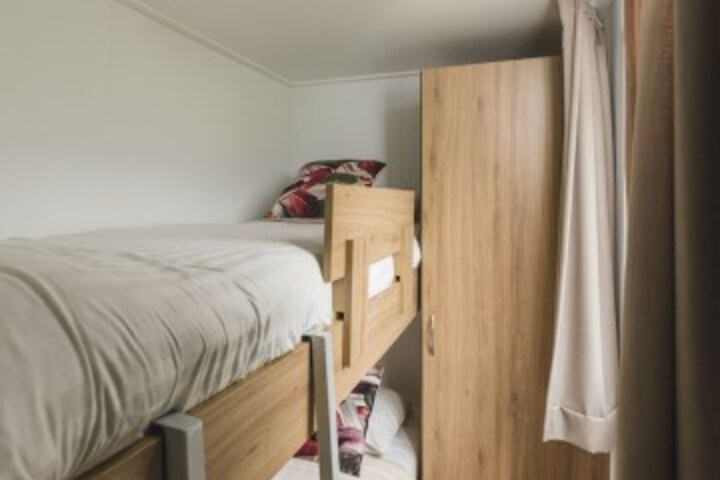 Room 19 of 143